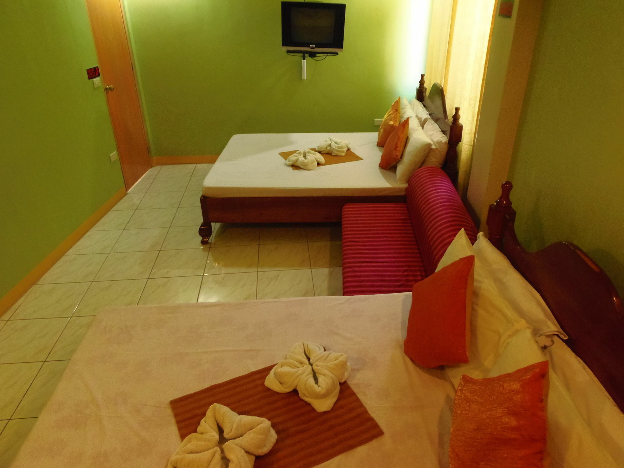 Palanca Guest House Корон Екстериор снимка