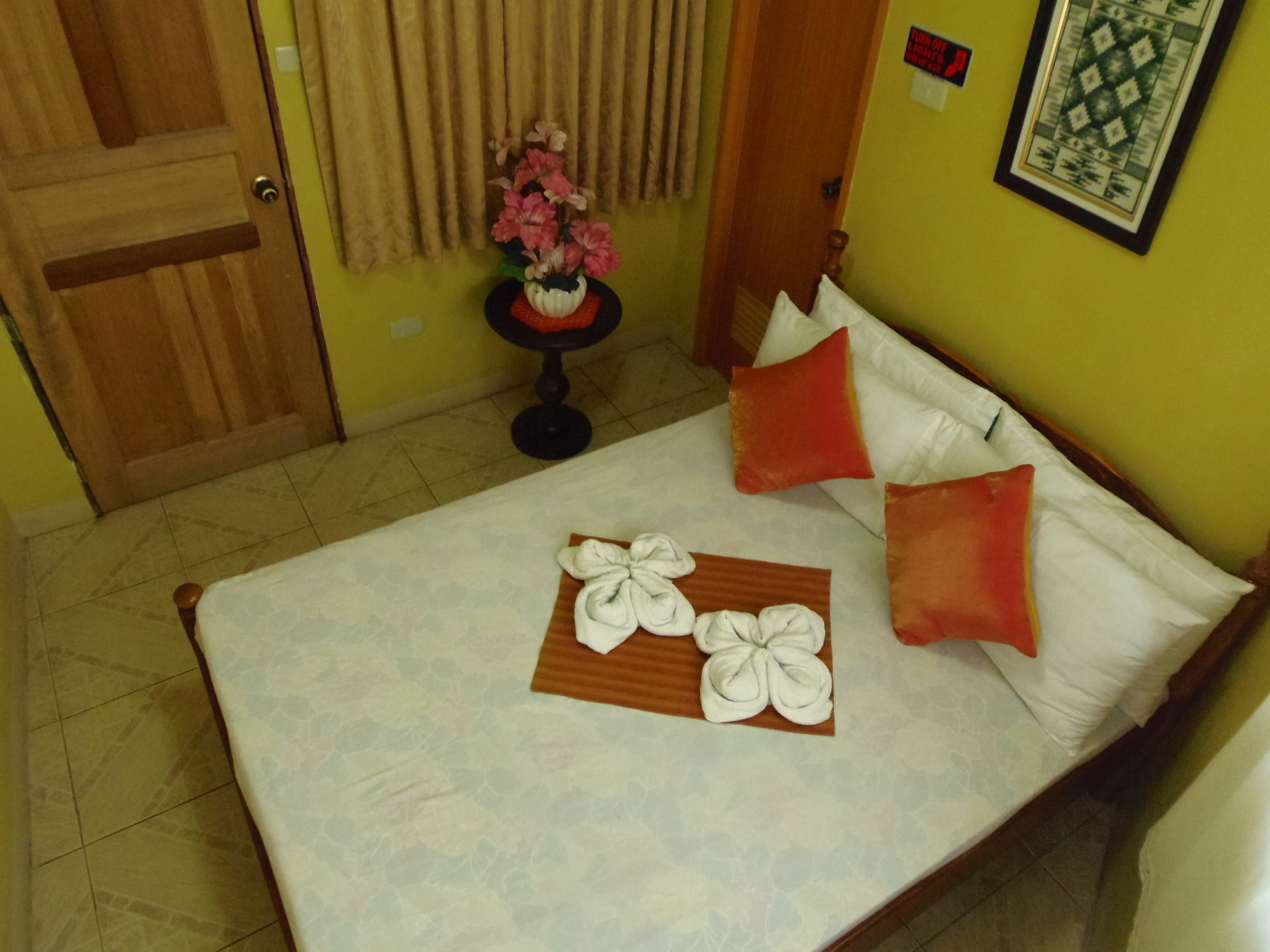 Palanca Guest House Корон Екстериор снимка
